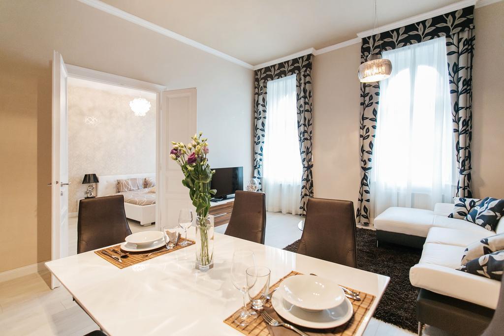 Parliment Luxury Apartment Budapest Szoba fotó